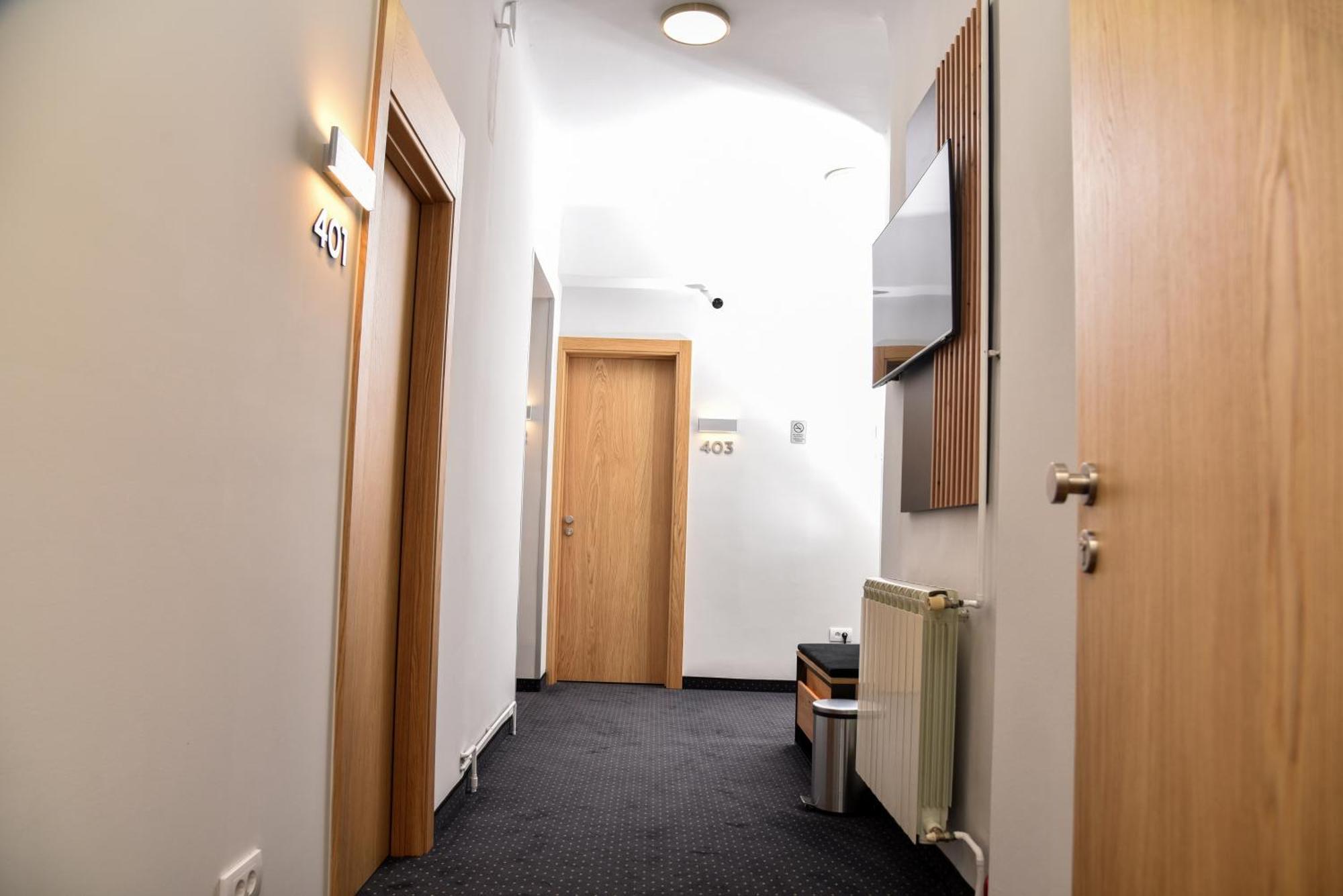 Republic Square Luxury Suites Beograd Bagian luar foto
